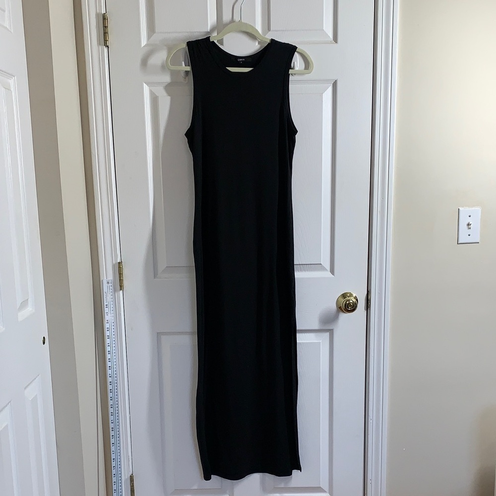 Quince Tencel Jersey Black Sleeveless Maxi Dress with side slit - Picture 2 of 9